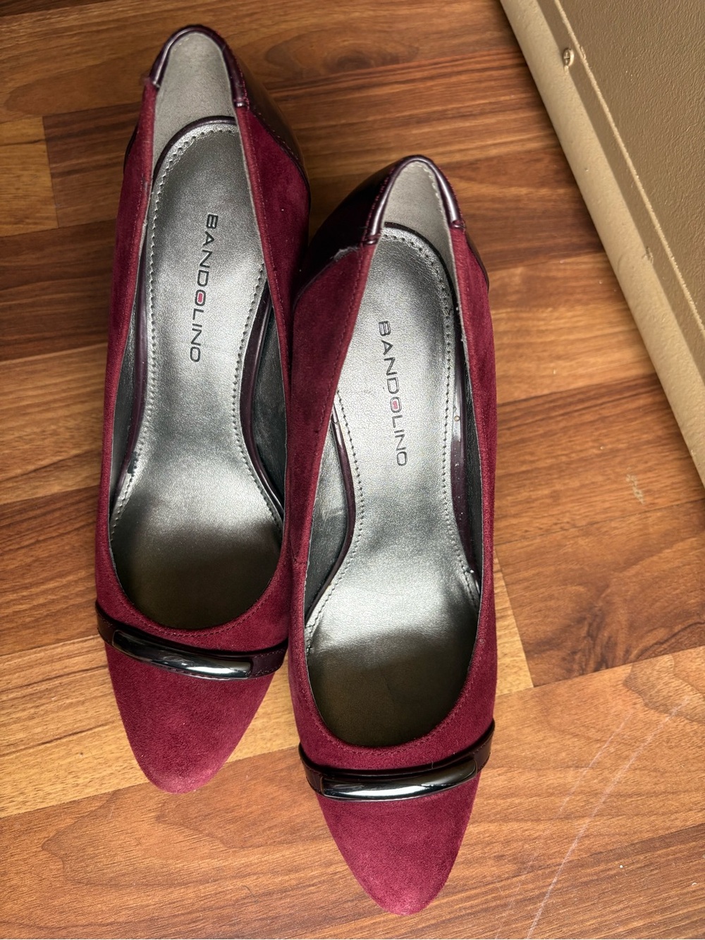 Bandolino Burgundy Suede Pointed Toe Flats with Gloss Accent